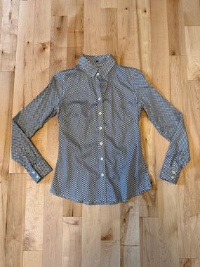 Women’s Banana Republic Dress Shirt